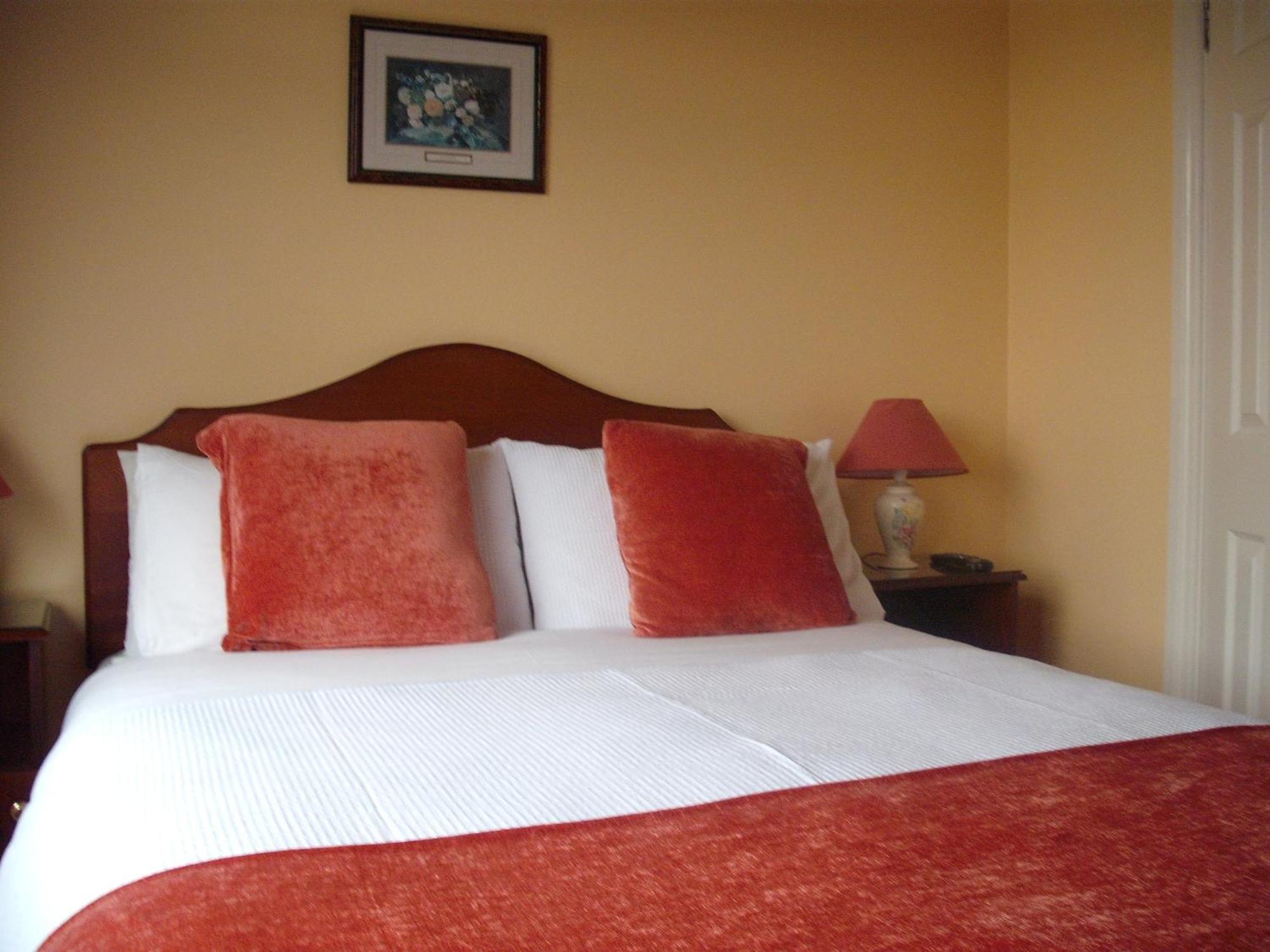 Maryville Bed And Breakfast Nenagh Exterior foto